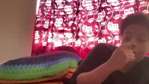 coco_dabaddest25 online show from December 2024 08:02:01 PM