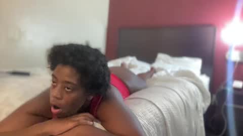 coco_dabaddest25 online show from October 2025 05:17:01 AM