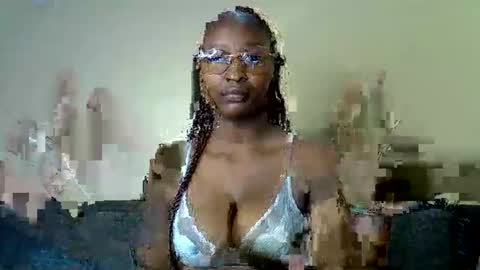 Coco online show from May 2026 09:03:01 AM