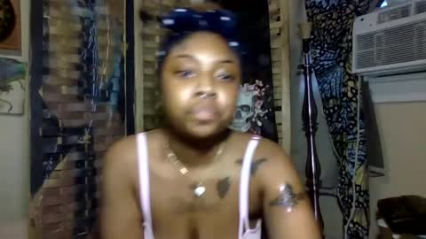 Snapshot of cocochanel197941 chatting on September 2025 01:05:01 AM chanel online show from September 2025 01:05:01 AM