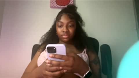 Snapshot of cocochanel197941 chatting on February 2026 02:53:02 PM chanel online show from February 2026 02:53:02 PM