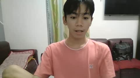 Snapshot of cococumtw chatting on April 2026 06:24:02 PM blgdick koi online show from April 2026 06:24:02 PM