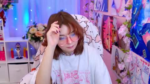 Mia online show from January 2026 03:15:01 PM