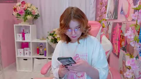 Snapshot of coconut_mia chatting on June 2026 03:00:02 PM Mia online show from June 2026 03:00:02 PM