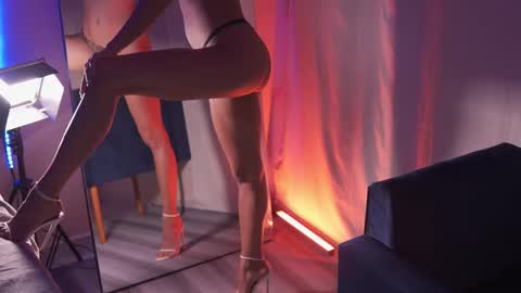 Snapshot of coconutcatin chatting on September 2025 07:39:02 PM Coconutcatin online show from September 2025 07:39:02 PM