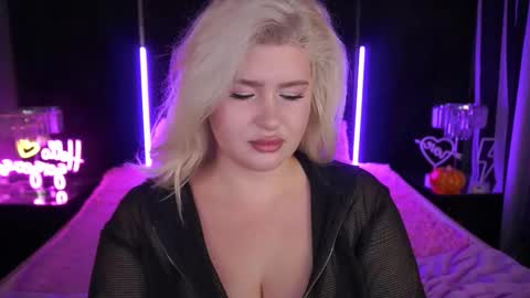 onlyfans amyleyy online show from November 2025 07:50:01 AM