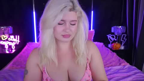 onlyfans amyleyy online show from November 2025 08:02:01 AM