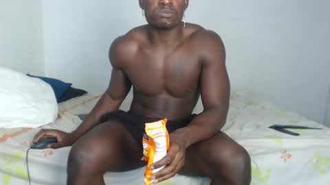 Snapshot of coddy_fit chatting on January 2025 11:50:02 PM cody online show from January 2025 11:50:02 PM