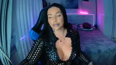 Ur goddess Nikki online show from September 2025 10:15:02 AM