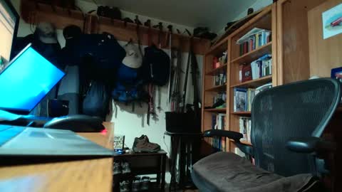 Snapshot of colchuck chatting on December 2024 02:44:01 PM colchuck online show from December 2024 02:44:01 PM