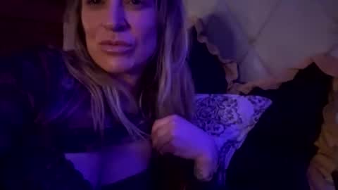 Snapshot of coldhearted69buthot chatting on December 2025 05:24:02 AM coldhearted69buthot online show from December 2025 05:24:02 AM