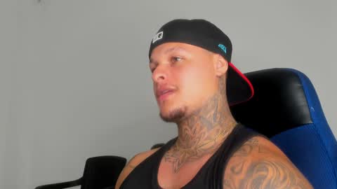 Snapshot of colin_prince2 chatting on December 2024 03:31:02 AM COLIN online show from December 2024 03:31:02 AM