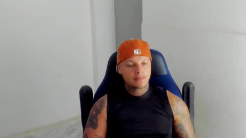 Snapshot of colin_prince2 chatting on February 2025 05:19:02 AM COLIN online show from February 2025 05:19:02 AM