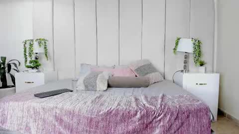 college_muscle_ass online show from September 2025 05:39:02 PM