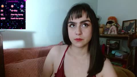 Collette online show from November 2025 05:42:02 AM