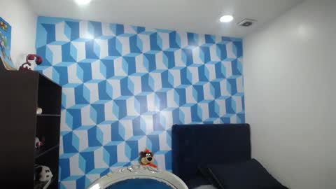 collinstone online show from January 2025 08:31:02 PM