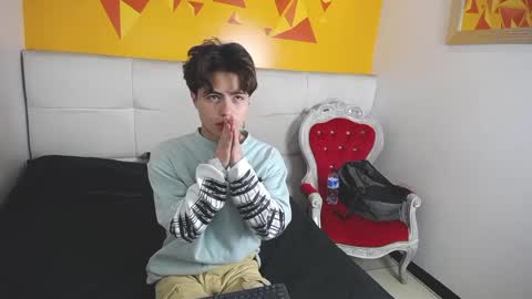 collinstone online show from February 2025 09:06:01 PM