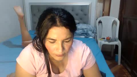 viviana online show from August 2026 07:49:01 PM