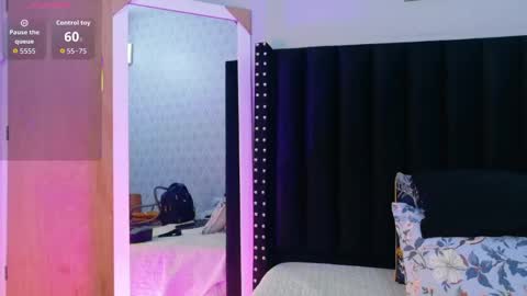  GRETCHEN  online show from May 2026 12:10:01 PM