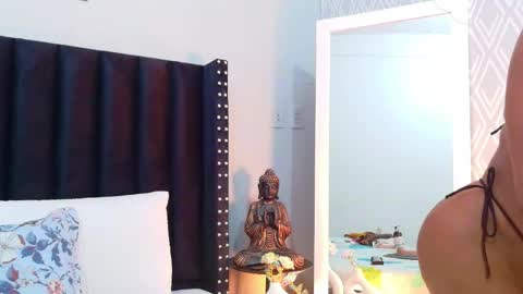  GRETCHEN  online show from May 2026 04:04:02 PM