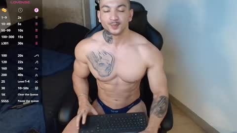 Snapshot of colombianmuscle8 chatting on November 2025 02:55:01 AM colombianmuscle8 online show from November 2025 02:55:01 AM