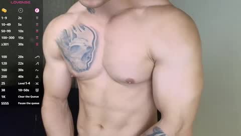 Snapshot of colombianmuscle8 chatting on February 2026 03:18:01 PM colombianmuscle8 online show from February 2026 03:18:01 PM