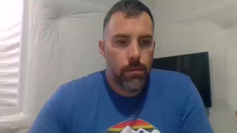 Just me online show from October 2025 03:01:02 PM