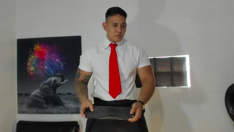 coltonmassif_ online show from February 2025 04:58:02 PM