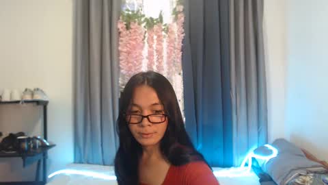 come_wet_me online show from March 2025 05:05:02 AM