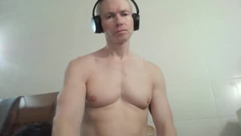 comecontrol online show from October 2025 03:09:01 AM