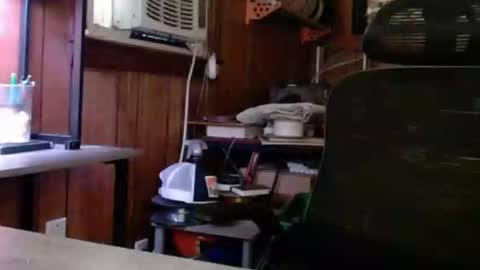 Snapshot of comic_king27 chatting on October 2025 10:18:01 PM Nelson or ComicKing and sometime Peachy143 online show from October 2025 10:18:01 PM