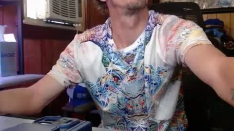 Snapshot of comic_king27 chatting on December 2025 03:41:02 PM Nelson or ComicKing and sometime Peachy143 online show from December 2025 03:41:02 PM