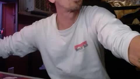 Snapshot of comic_king27 chatting on February 2026 01:04:02 AM Nelson or ComicKing and sometime Peachy143 online show from February 2026 01:04:02 AM