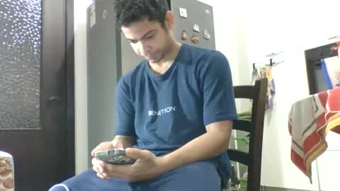 Snapshot of comobailamioso chatting on November 2025 09:47:02 AM comobailamioso online show from November 2025 09:47:02 AM