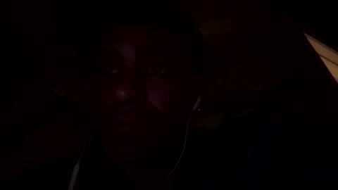 Snapshot of conbanano chatting on April 2026 09:50:01 AM Conbanano online show from April 2026 09:50:01 AM