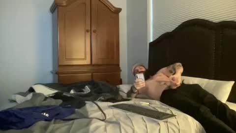 Snapshot of concentralized chatting on November 2025 01:10:02 PM Matt online show from November 2025 01:10:02 PM