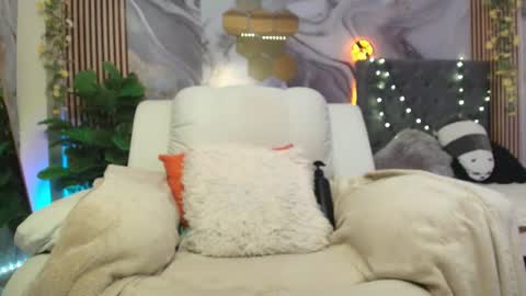 Ariane... online show from August 2026 11:08:01 PM