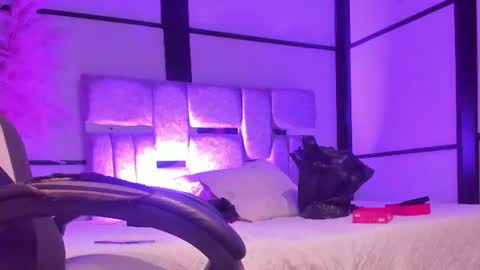 Snapshot of conejitaplayboy_1 chatting on July 2026 04:06:02 AM Tu Conejita online show from July 2026 04:06:02 AM