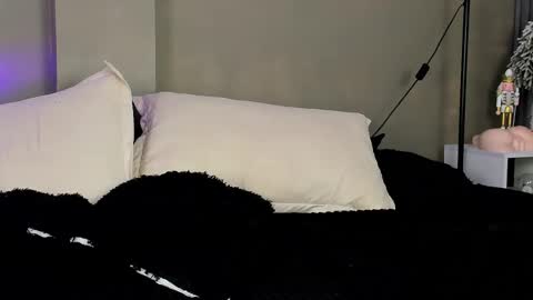 Snapshot of conielaurenth chatting on December 2024 05:06:01 AM conielaurenth online show from December 2024 05:06:01 AM