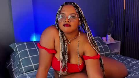 Snapshot of conielaurenth chatting on February 2025 02:08:01 AM conielaurenth online show from February 2025 02:08:01 AM