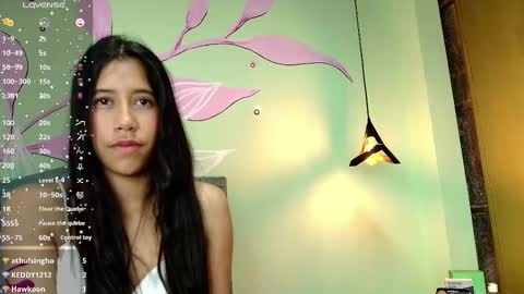 C O N N I E online show from March 2025 08:18:02 AM