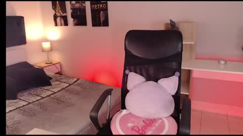 Snapshot of connie_haze chatting on January 2025 07:31:02 PM Connie online show from January 2025 07:31:02 PM