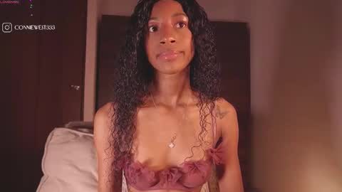   independent model online show from October 2025 12:31:01 AM