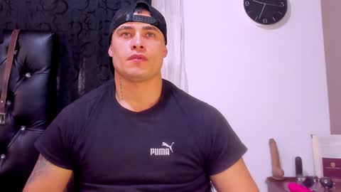 Connor Smith online show from December 2024 02:33:01 PM