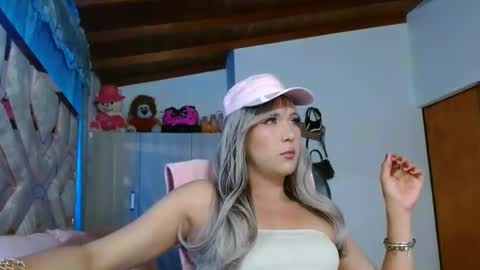 Snapshot of conny_bens chatting on January 2025 03:02:01 AM conny_bens online show from January 2025 03:02:01 AM