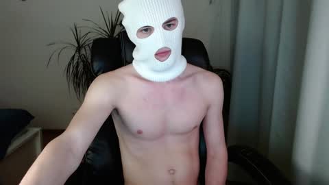 Snapshot of conor_and_chester chatting on January 2025 06:33:02 PM Conor and Chester online show from January 2025 06:33:02 PM