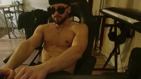 Snapshot of cookiewaves chatting on November 2025 06:14:01 PM Stachu Jones online show from November 2025 06:14:01 PM