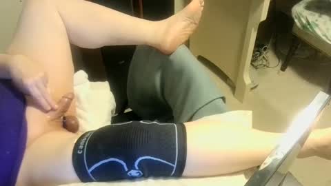 Snapshot of coolbreezee007 chatting on February 2025 07:34:02 AM Chuck online show from February 2025 07:34:02 AM