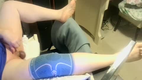 Snapshot of coolbreezee007 chatting on February 2025 12:34:01 PM Chuck online show from February 2025 12:34:01 PM