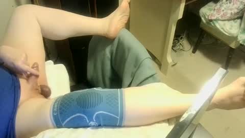 Snapshot of coolbreezee007 chatting on March 2025 07:47:02 AM Chuck online show from March 2025 07:47:02 AM